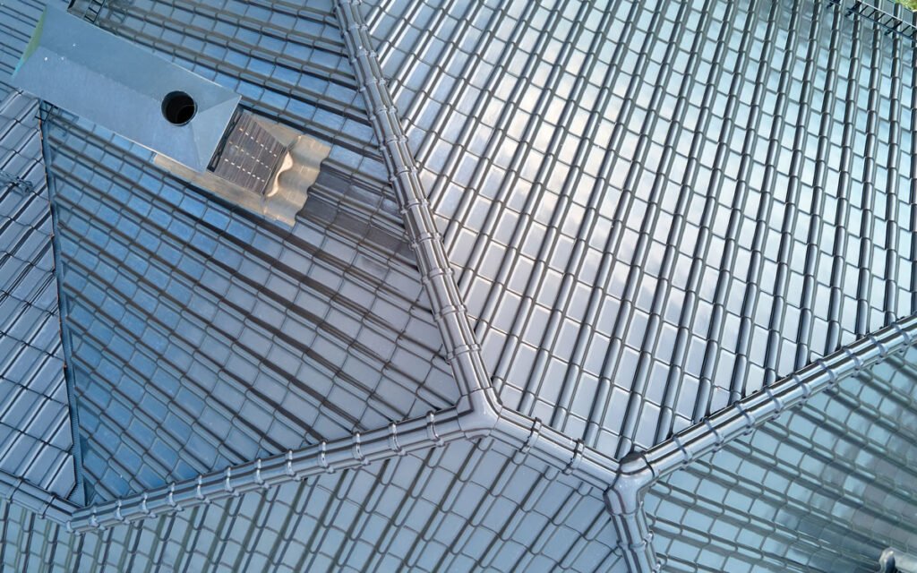 316 Stainless Steel Square Lines Dominate