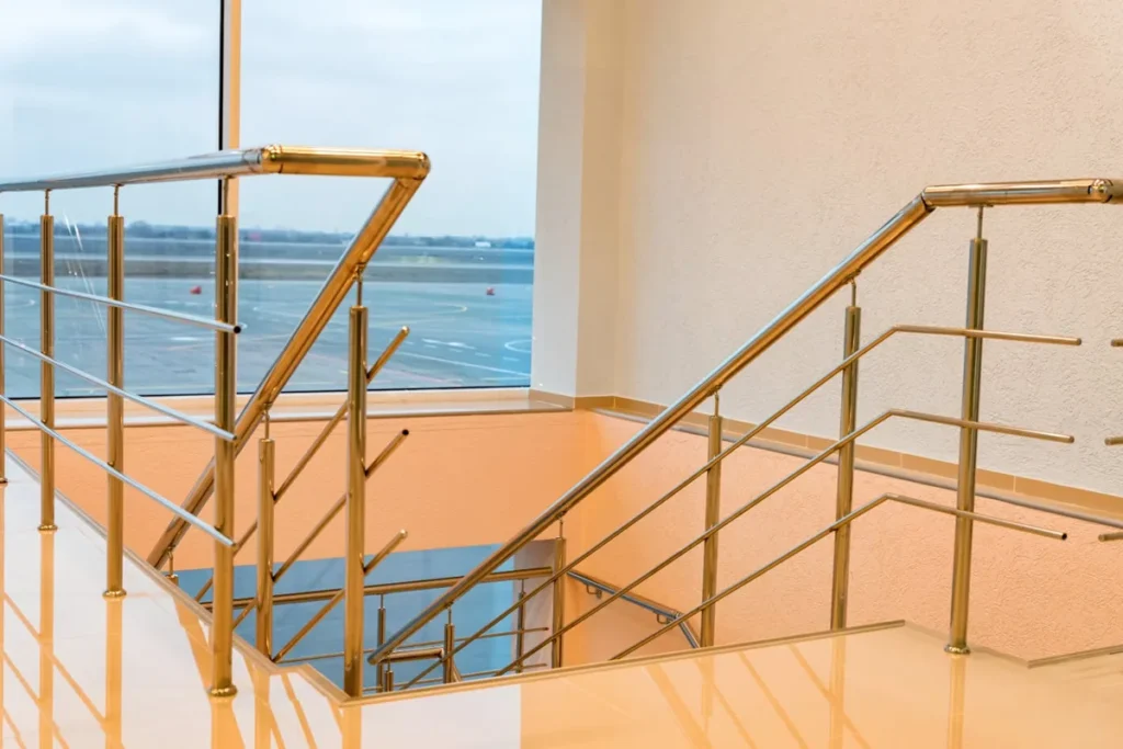 316 vs 304 Stainless Steel Railing Posts